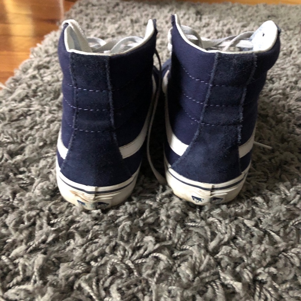 COPY - Vans - Picture 3 of 4
